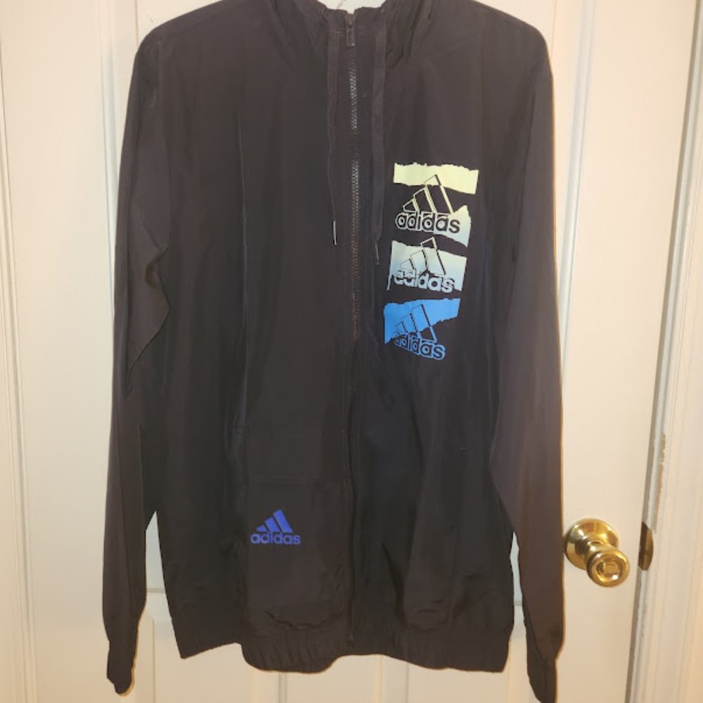 Adidas. NWOT Men's Size Medium Windbreaker. Black.